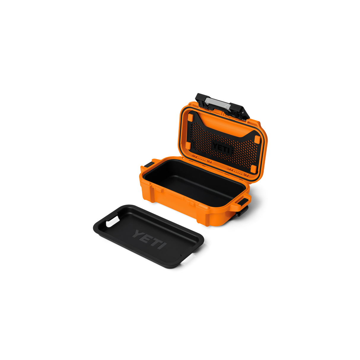 Detailing1 YETI LoadOut GoBox 1 King Crab — geöffnet mit Tray