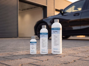 COLOURLOCK Pol Star in drei Größen 100 ml 250 ml 1 Liter auf Pflasterstein