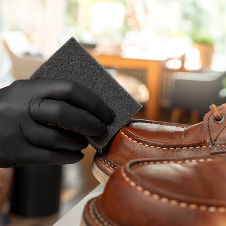 Leren schoenen onderhouden & reinigen — COLOURLOCK
