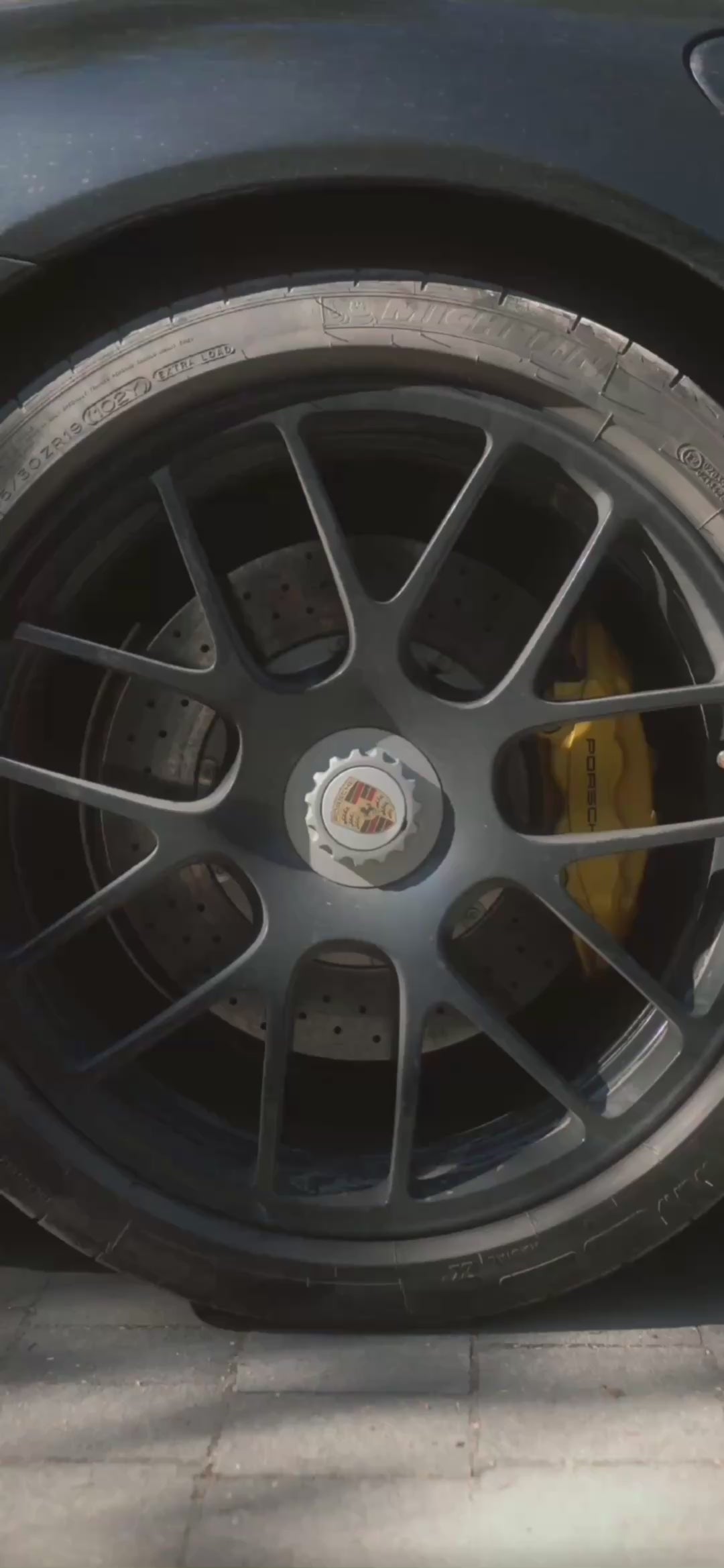 Q²M Iron WheelCleaner (REDEFINED) Wheel Cleaner